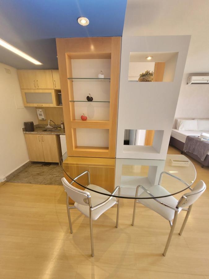 酒店 Side Beira Do - Piscina - Academia - Sauna- By Rei Dos Flats 巴西利亚