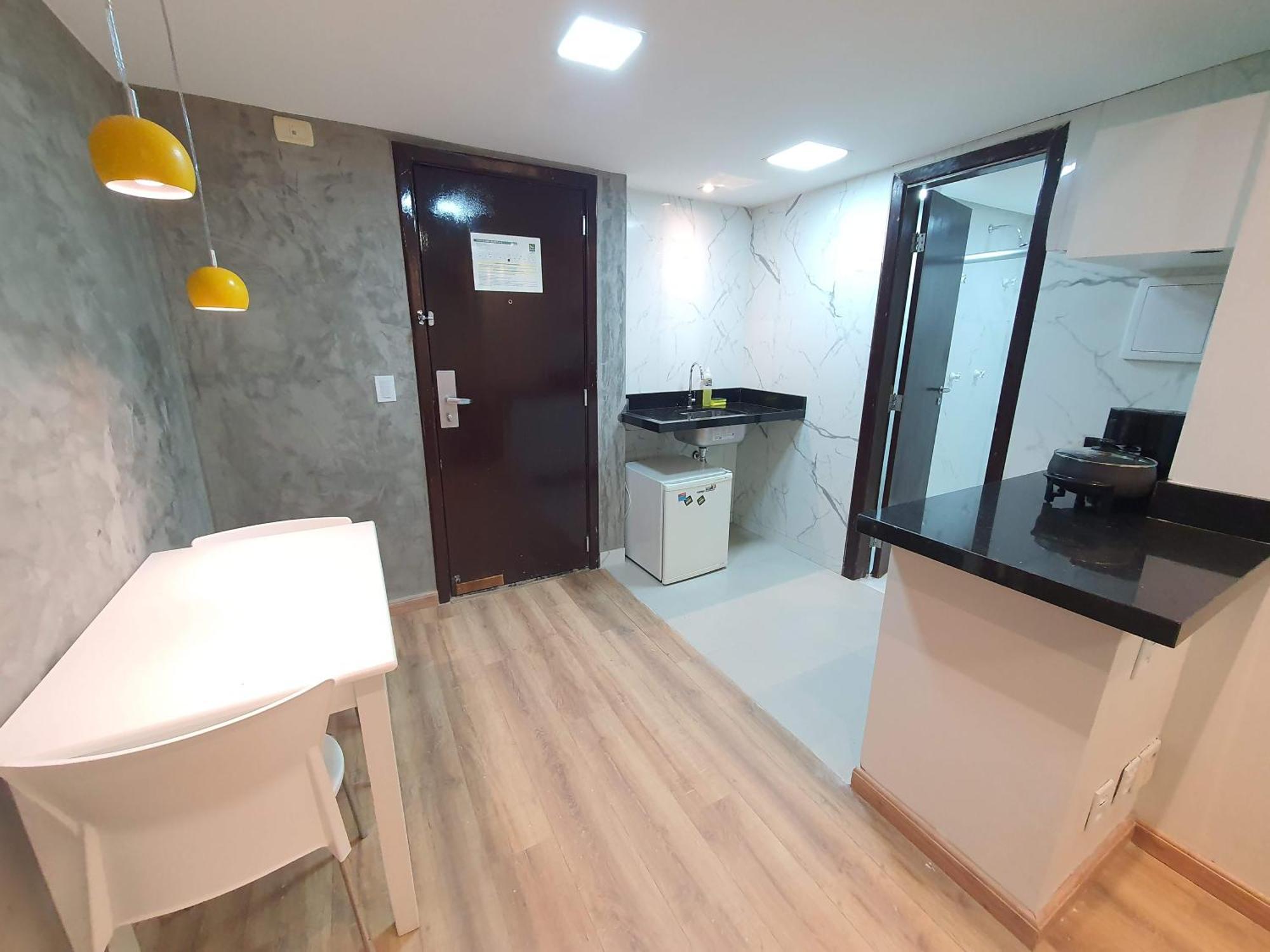 酒店 Side Beira Do - Piscina - Academia - Sauna- By Rei Dos Flats 巴西利亚